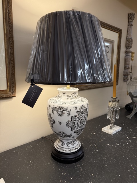 White Lamp Black & gold Decoration